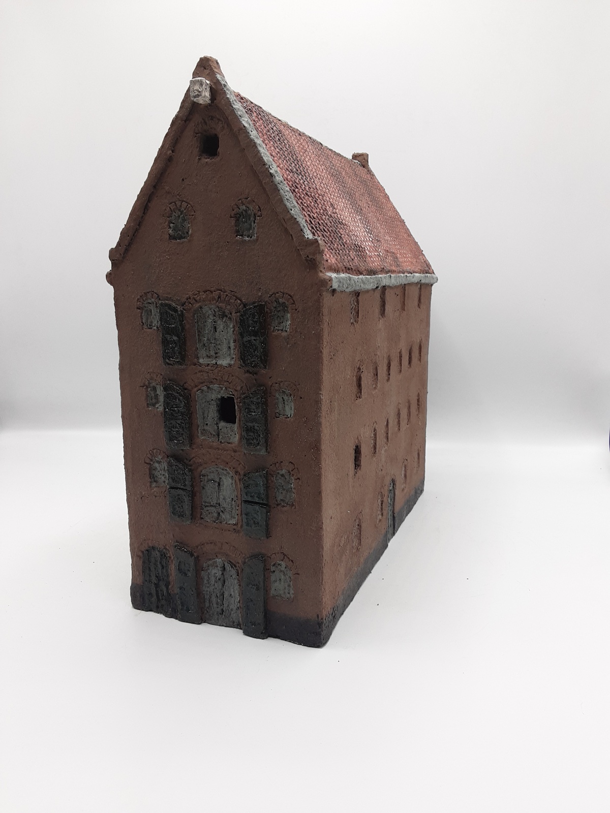 Korenschoof Alkmaar, keramiek van José Hattink